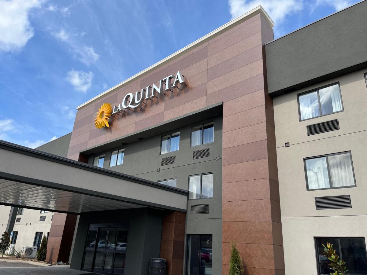 La Quinta By Wyndham Nashville Airport Buitenkant foto