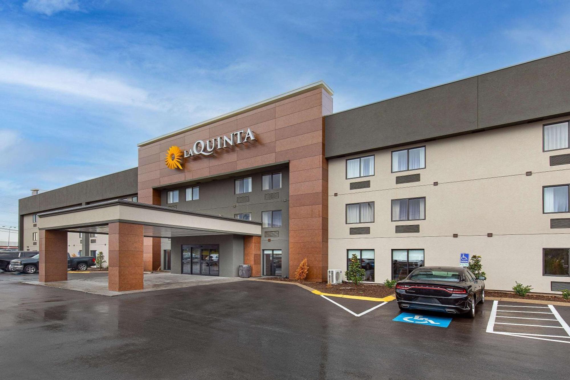 La Quinta By Wyndham Nashville Airport Buitenkant foto
